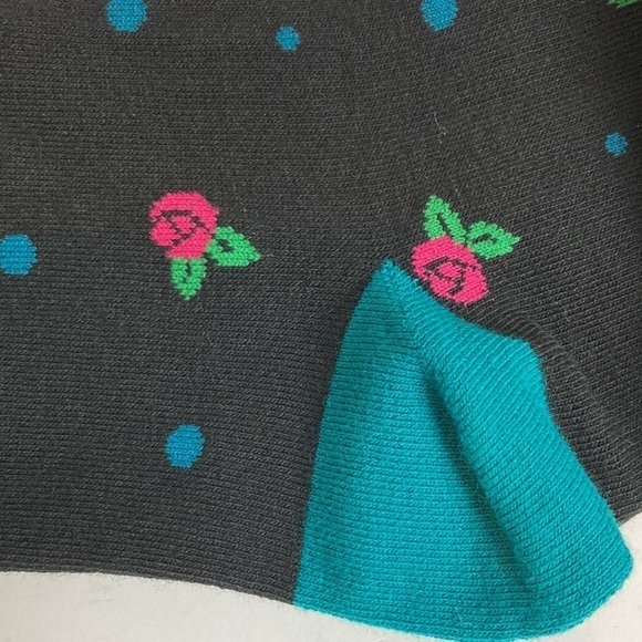 SOCK IT TO ME NWT TINY ROSES KNEE HIGH SOCKS Floral Feminine Portland Rose City - Picture 7 of 8